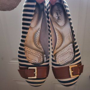 Dex Flex Comfort (navy and cream wedges)